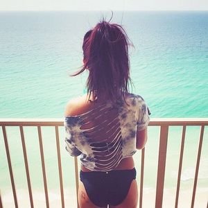 F21 Tie Dye Cropped Shirt with Cut-Out Back